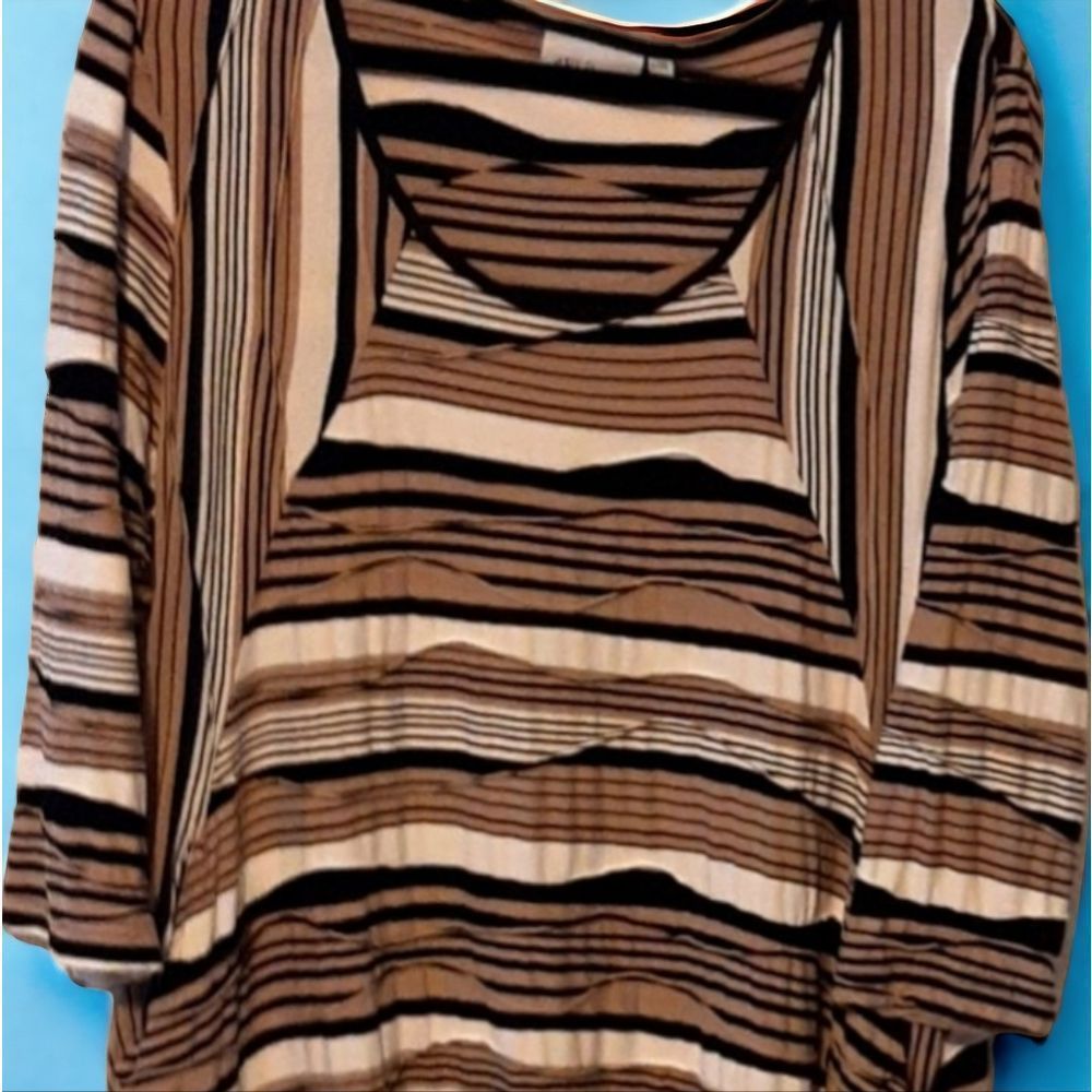 APT DESIGNSADIES TOP